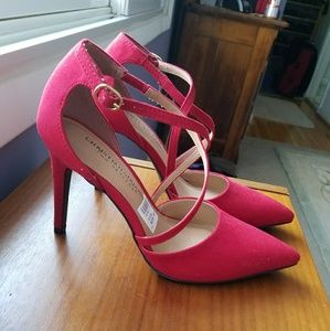 NWOT Strappy red heels